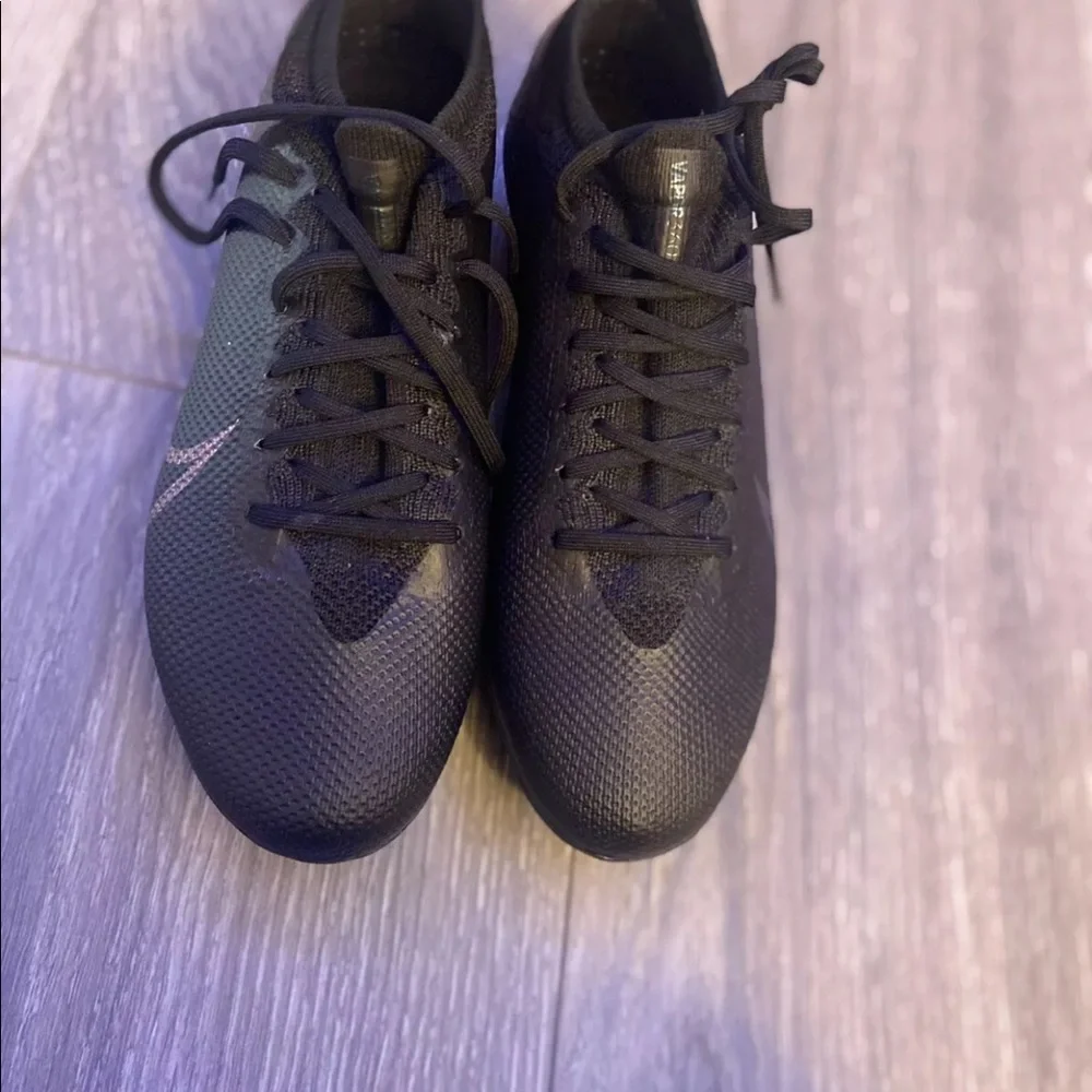 NWT Nike Mercurial Vapor 13 Pro FG Soccer Cleats‎